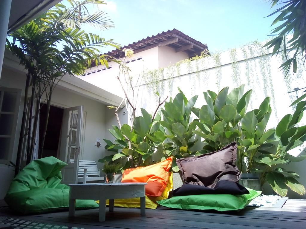 The Patio Yogya Lejlighed Yogyakarta Eksteriør billede